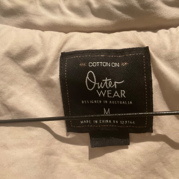 Women’s Fall Jacket - Picture 3 of 3